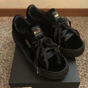 Fenty Puma Black Creeper Velvet, 6.5/37, New!